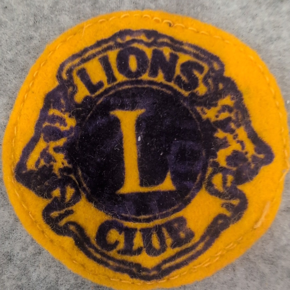 Lions Club International Emblem Patch Yellow Purple Circle Sew On Collectible - Picture 1 of 3